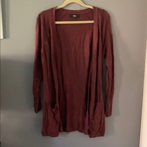 Maroon cardigan thigh length